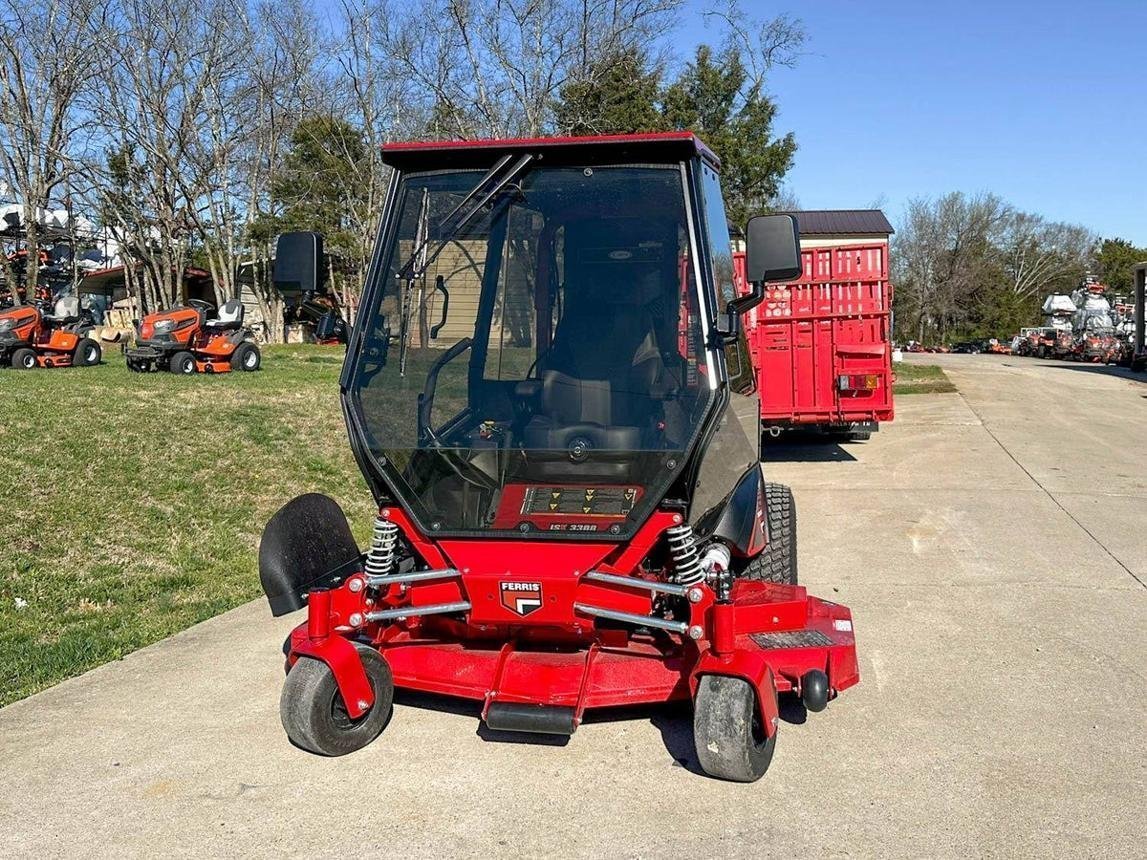 2-7.jpg Ferris ISX3300 60″ Zero Turn Mower with Curtis Premium Air-Conditioned Cab – Model 5902064 - Image 1
