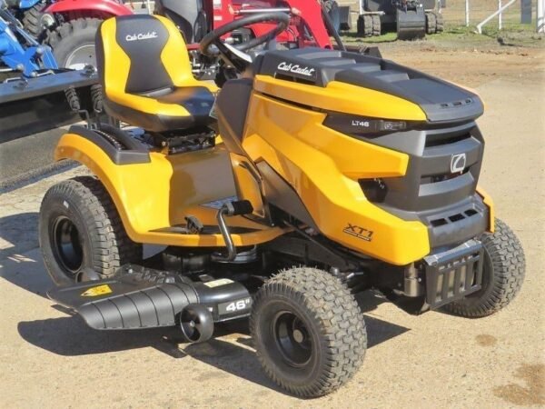 Cub Cadet XT1 LT46 Riding Lawn Mower - Image 3