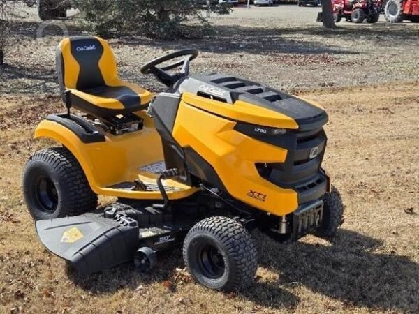 Cub Cadet XT1 LT50 24HP Kohler Lawn Tractor - Image 3