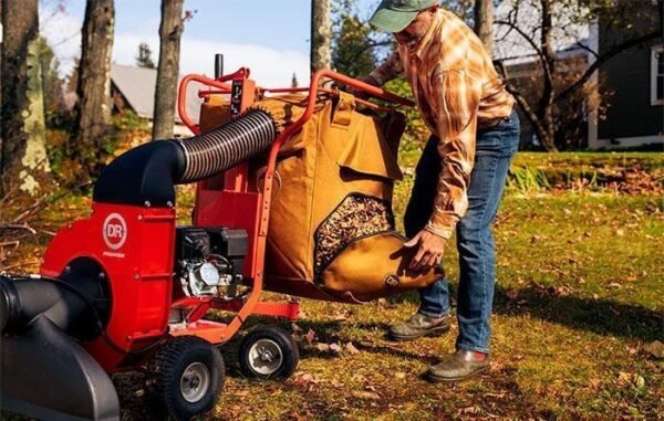 DR PREMIER Leaf and Lawn Vacuum 60 lb Capacity - Image 3