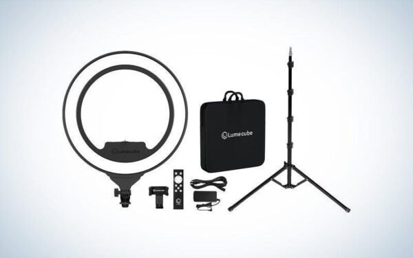 Lume Cube Cordless 18″ Ring Light Pro - Image 2